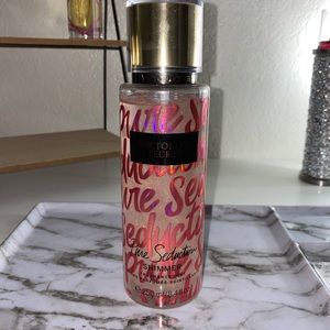 Victoria’s Secret Pure Seduction Shimmer Body Mist